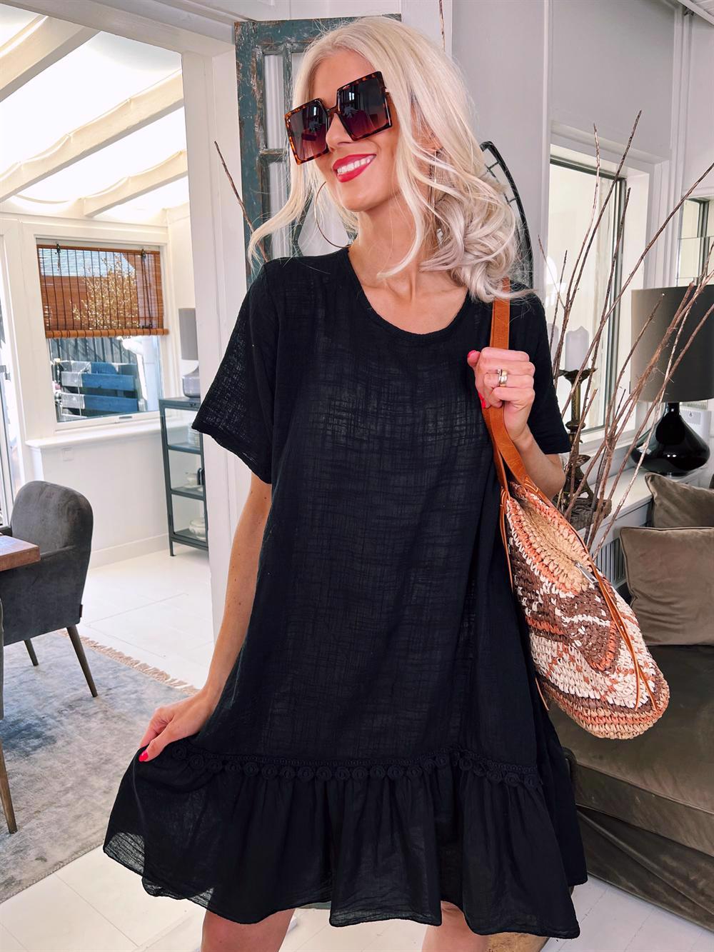 Stacia - Klänning i linne-liknande tyg